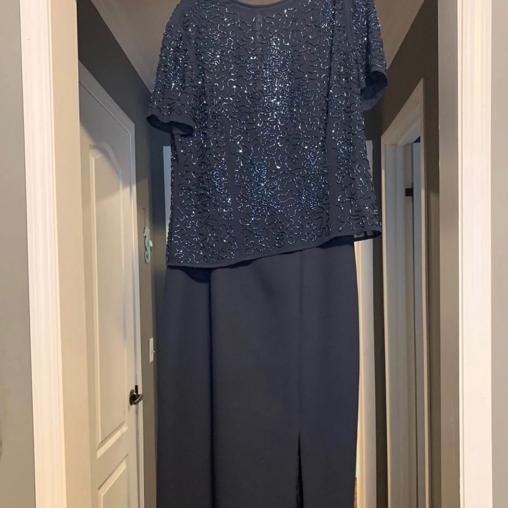 Navy Liz Claiborne Night Petite Dress Size 4
